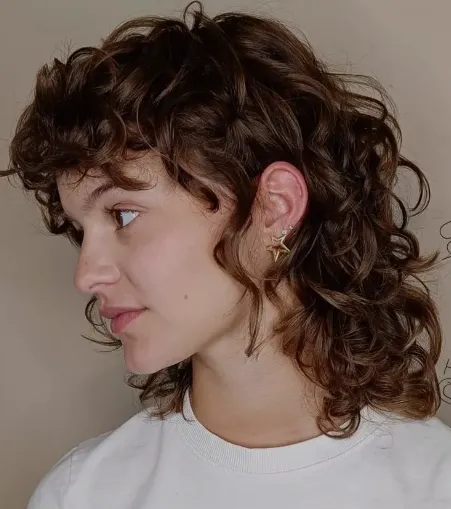 Wavy Women Wolfcut 