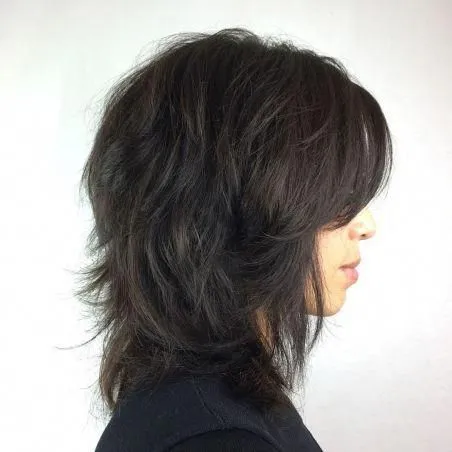 a deep side part